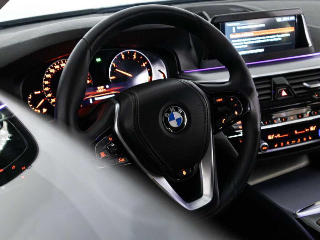 Купить BMW 5 серии, 2018, 136 443 км.. Фото: #21