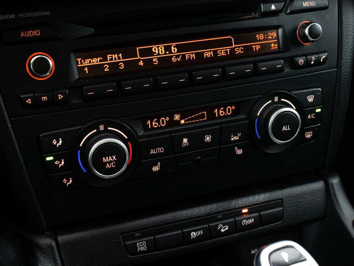 Купить BMW X1, 2013, 257 318 км.. Фото: #15