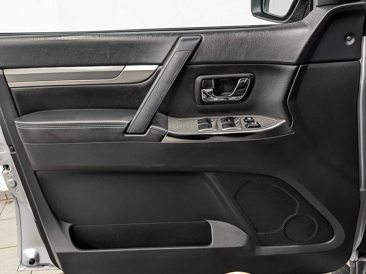 Купить Mitsubishi Pajero, 2014, 189 719 км.. Фото: #18