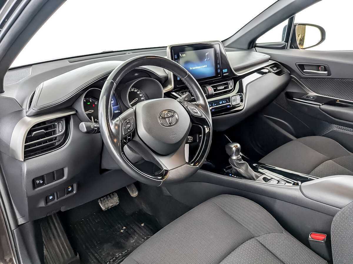 Купить Toyota C-HR, 2019, 75 933 км.. Фото: #15