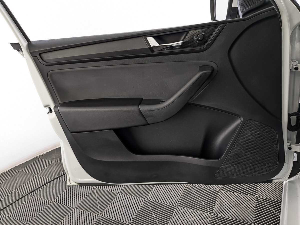 Купить Skoda Rapid, 2019, 86 186 км.. Фото: #16