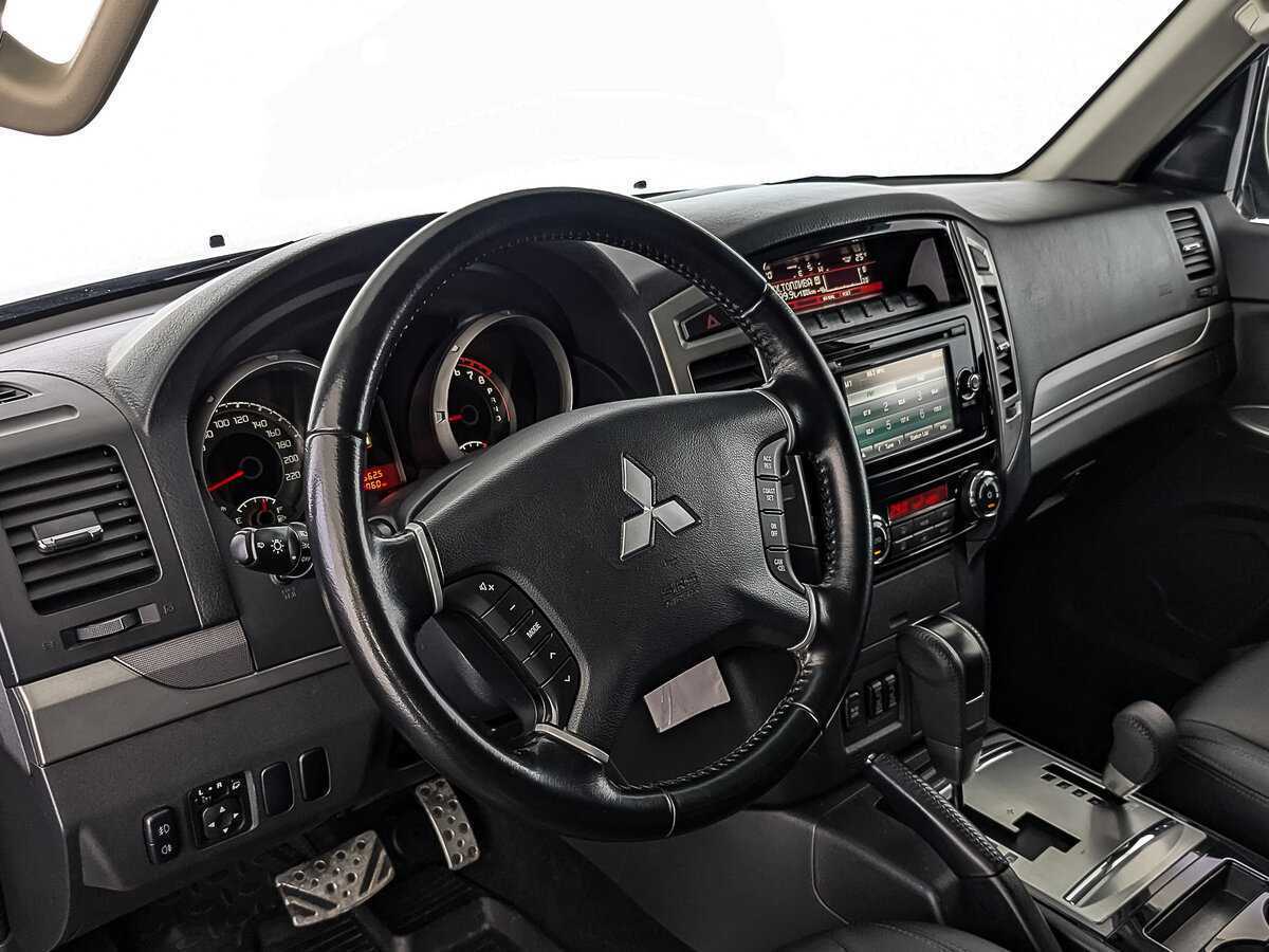 Купить Mitsubishi Pajero, 2018, 83 056 км.. Фото: #14