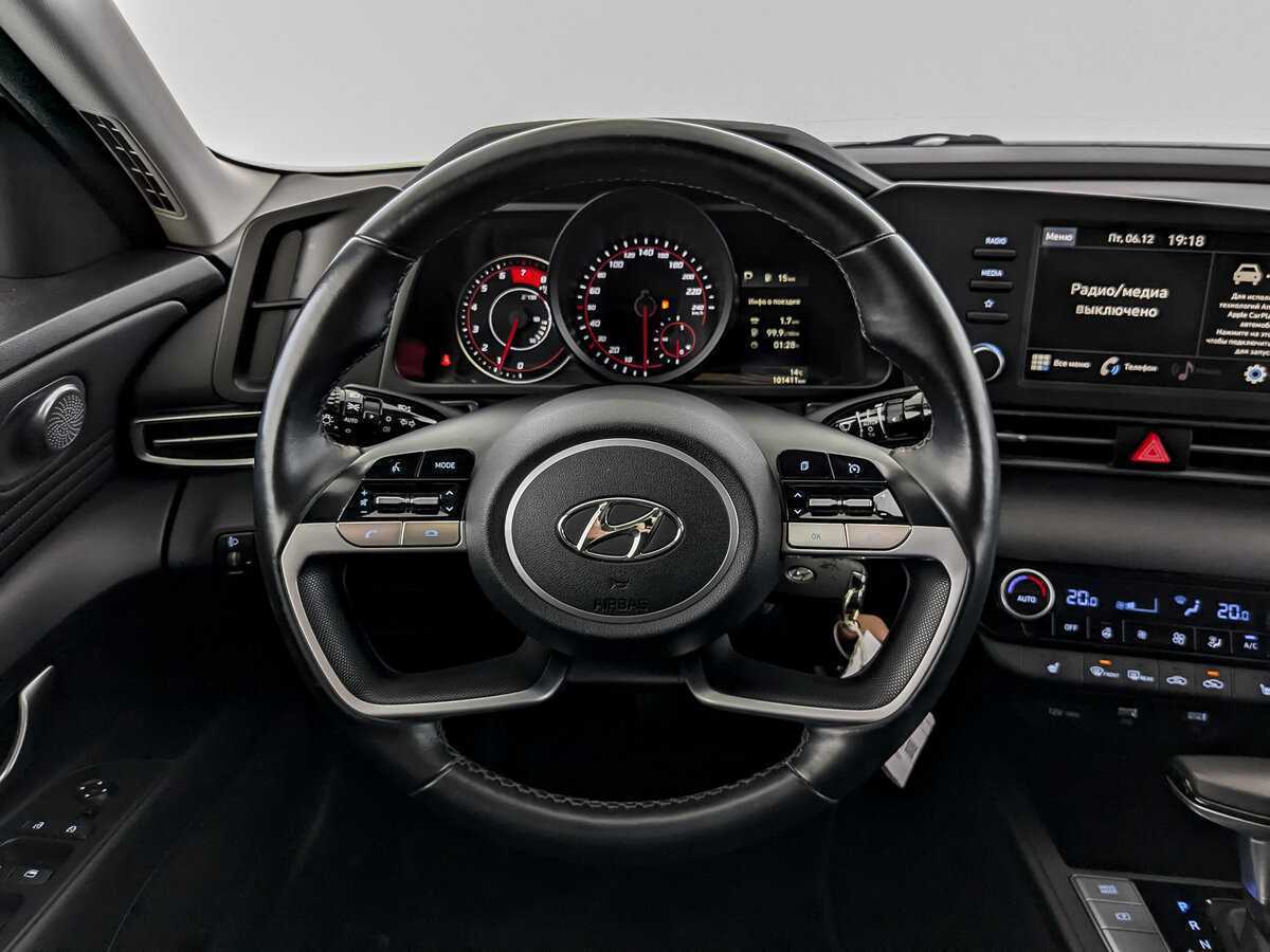 Купить Hyundai Elantra, 2021, 101 404 км.. Фото: #18