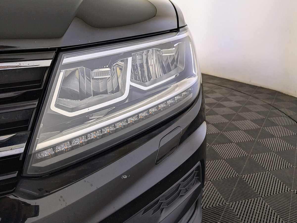 Купить Volkswagen Tiguan, 2018, 126 848 км.. Фото: #10