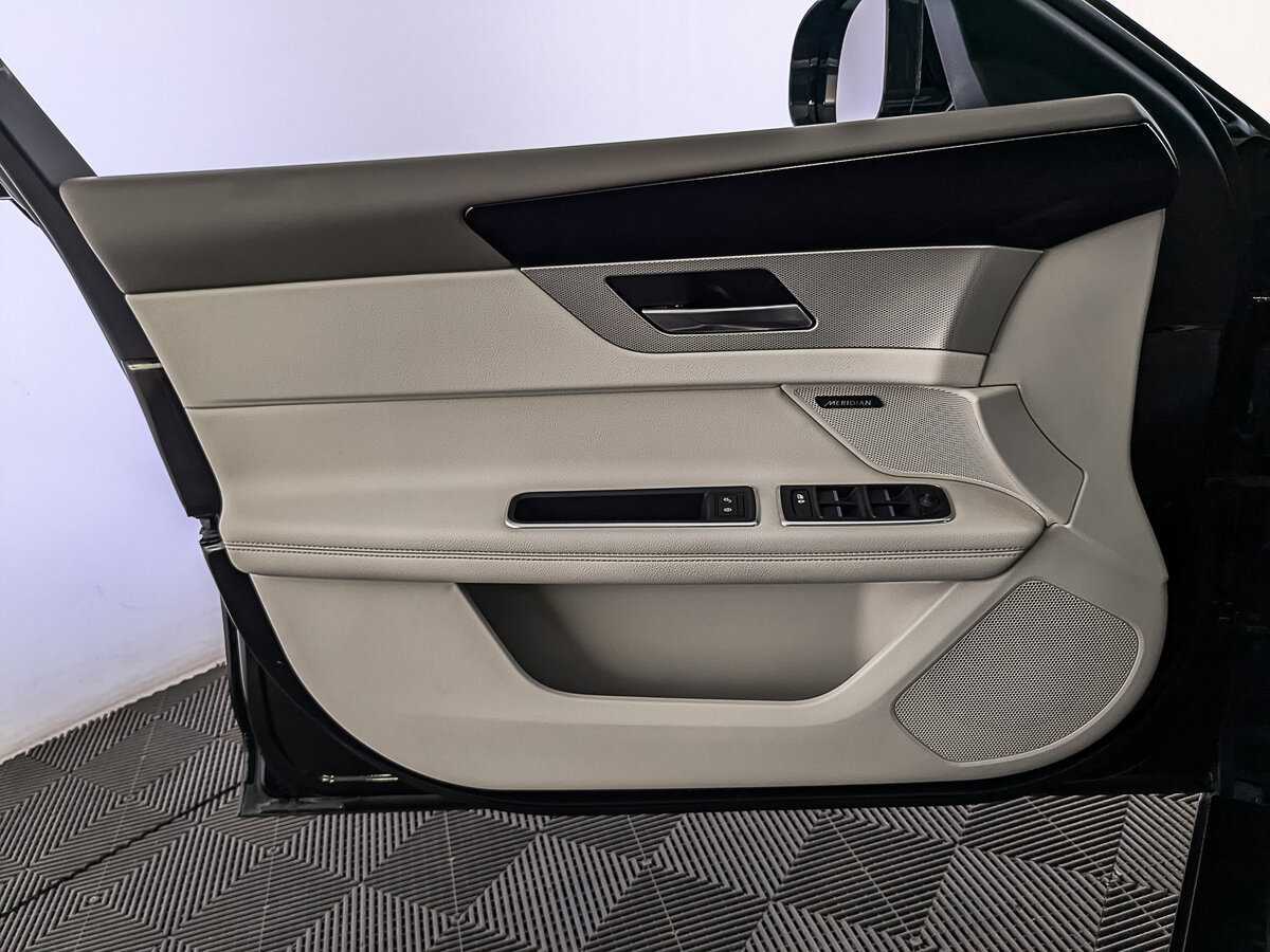 Купить Jaguar XF, 2018, 31 669 км.. Фото: #18