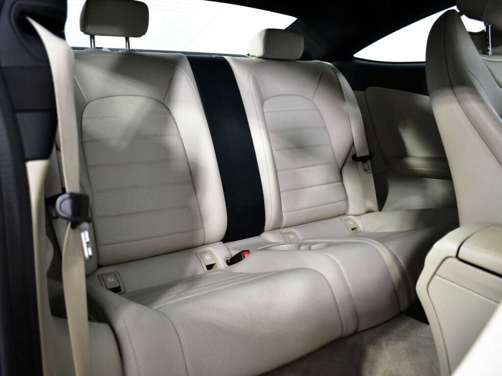 Купить Mercedes-Benz C-Класс, 2019, 74 483 км.. Фото: #9