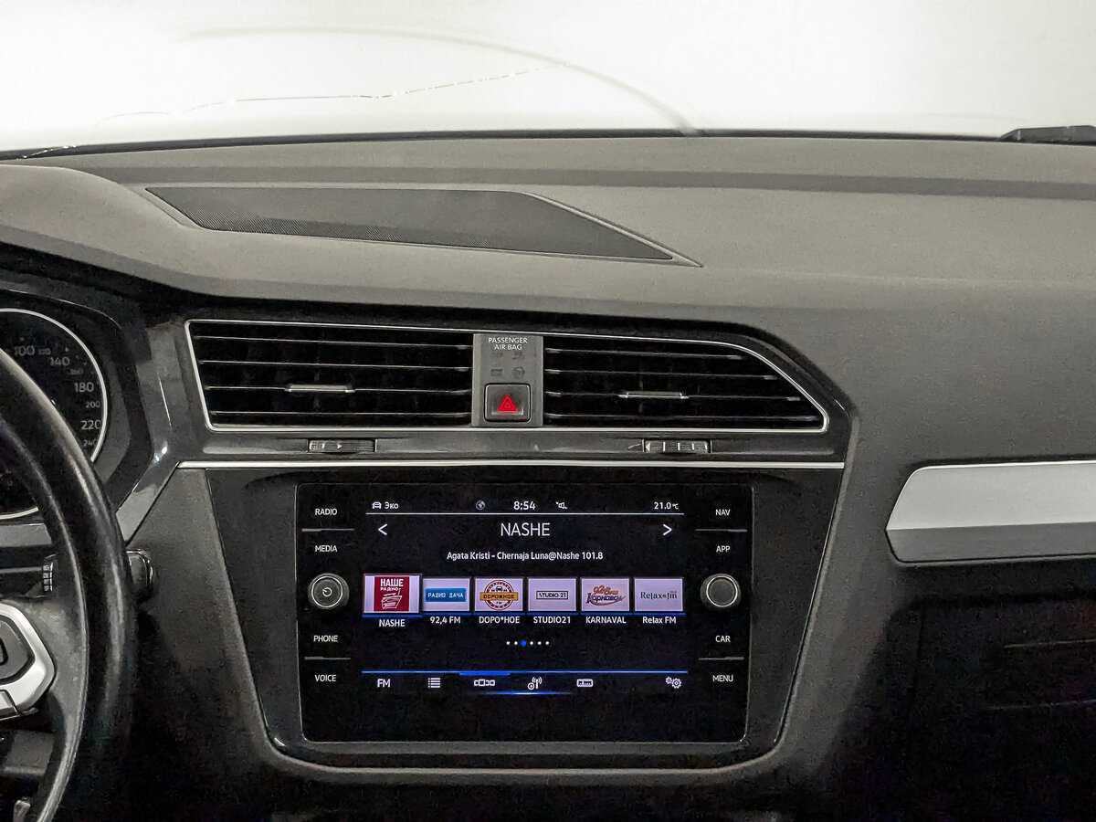 Купить Volkswagen Tiguan, 2021, 133 209 км.. Фото: #14