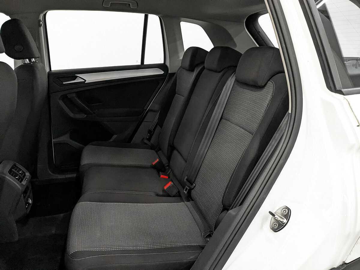 Купить Volkswagen Tiguan, 2021, 133 209 км.. Фото: #15
