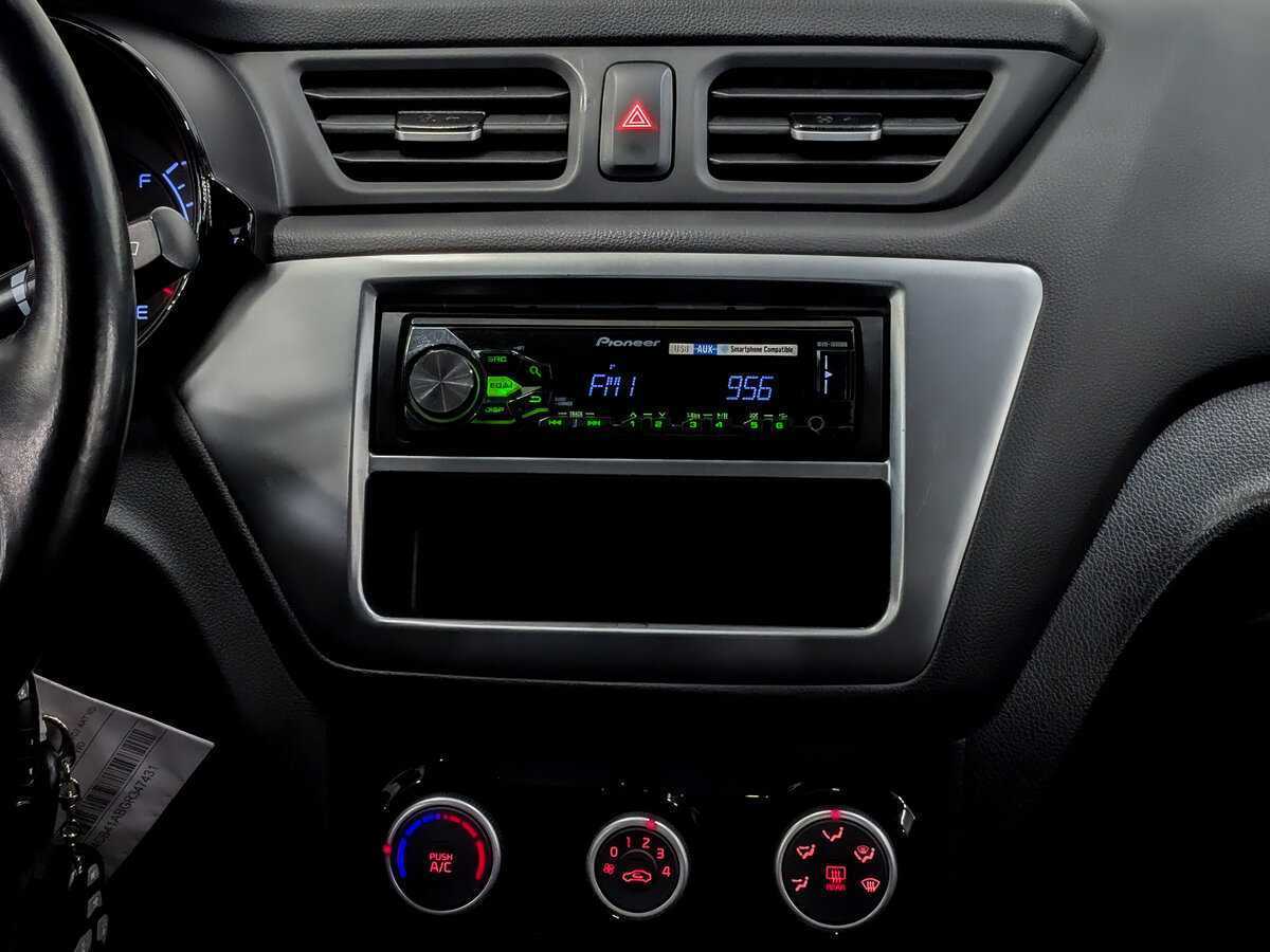 Купить Kia Rio, 2015, 66 307 км.. Фото: #14