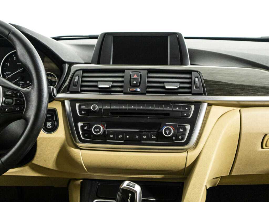 Купить BMW 3 серии, 2012, 208 810 км.. Фото: #13