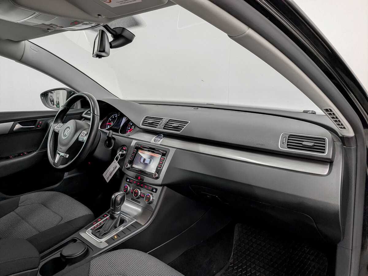 Купить Volkswagen Passat, 2012, 160 788 км.. Фото: #10
