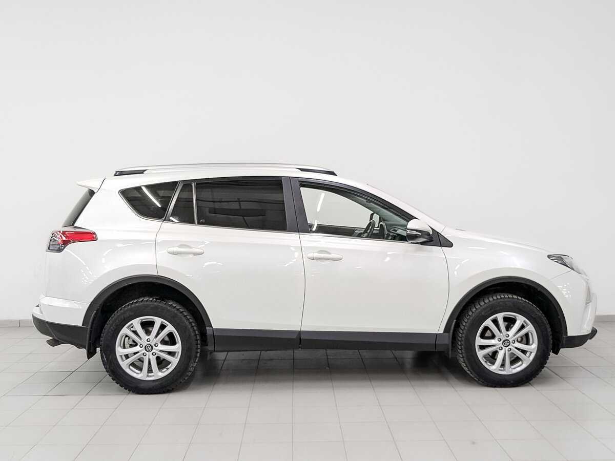 Купить Toyota RAV4, 2017, 143 581 км.. Фото: #3