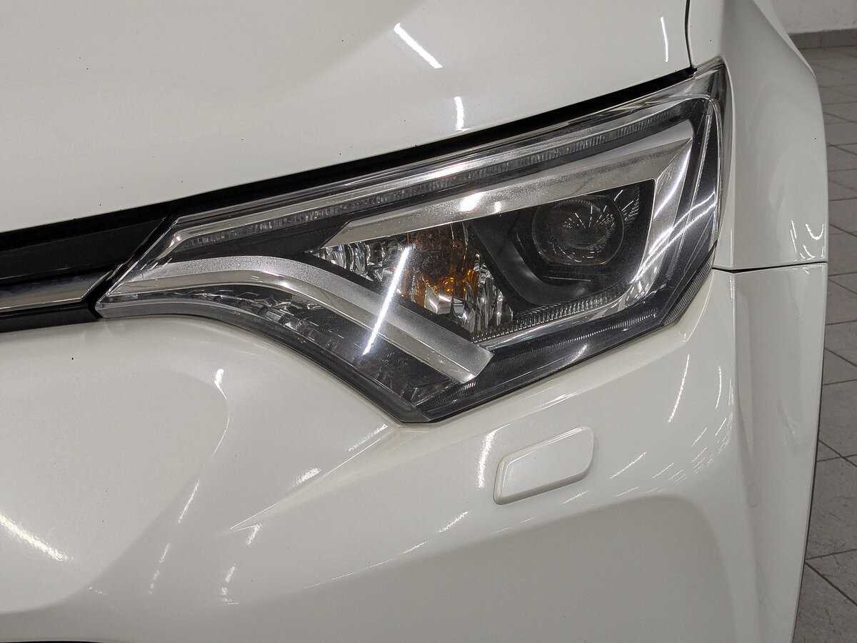 Купить Toyota RAV4, 2017, 143 581 км.. Фото: #10