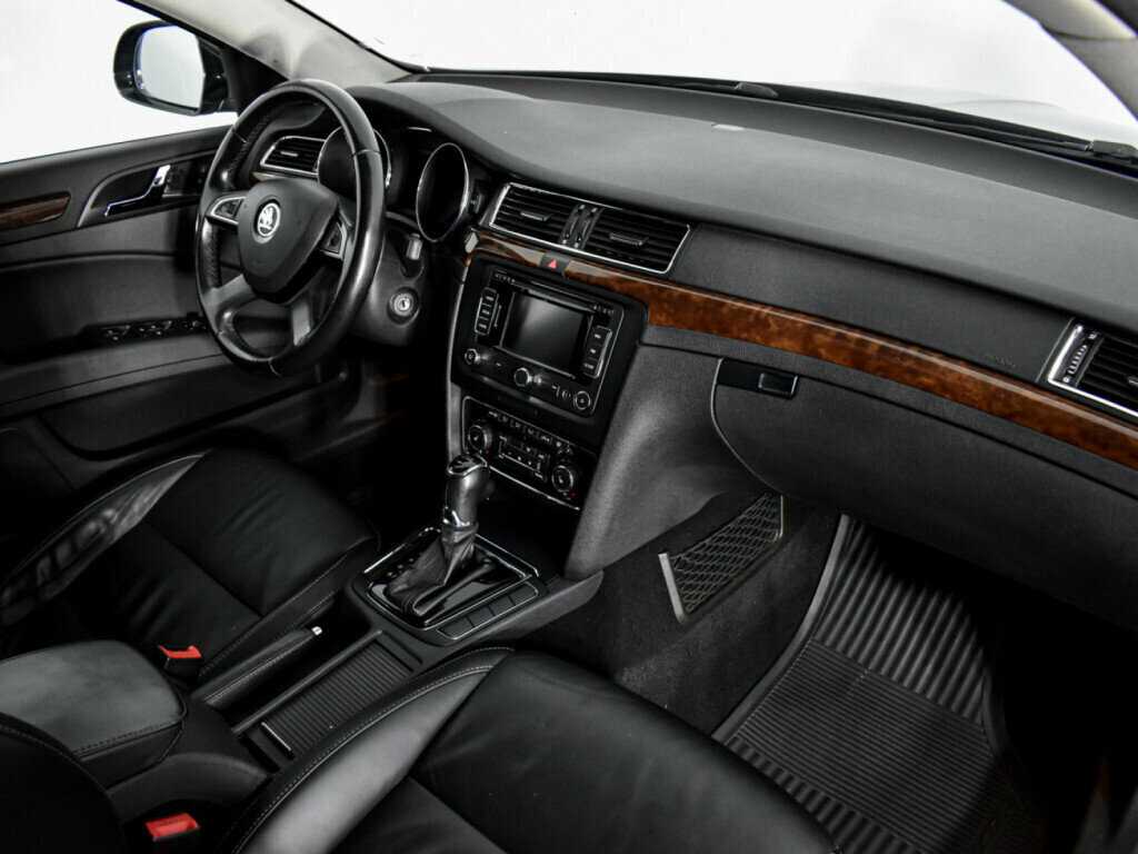 Купить Skoda Superb, 2013, 209 695 км.. Фото: #9