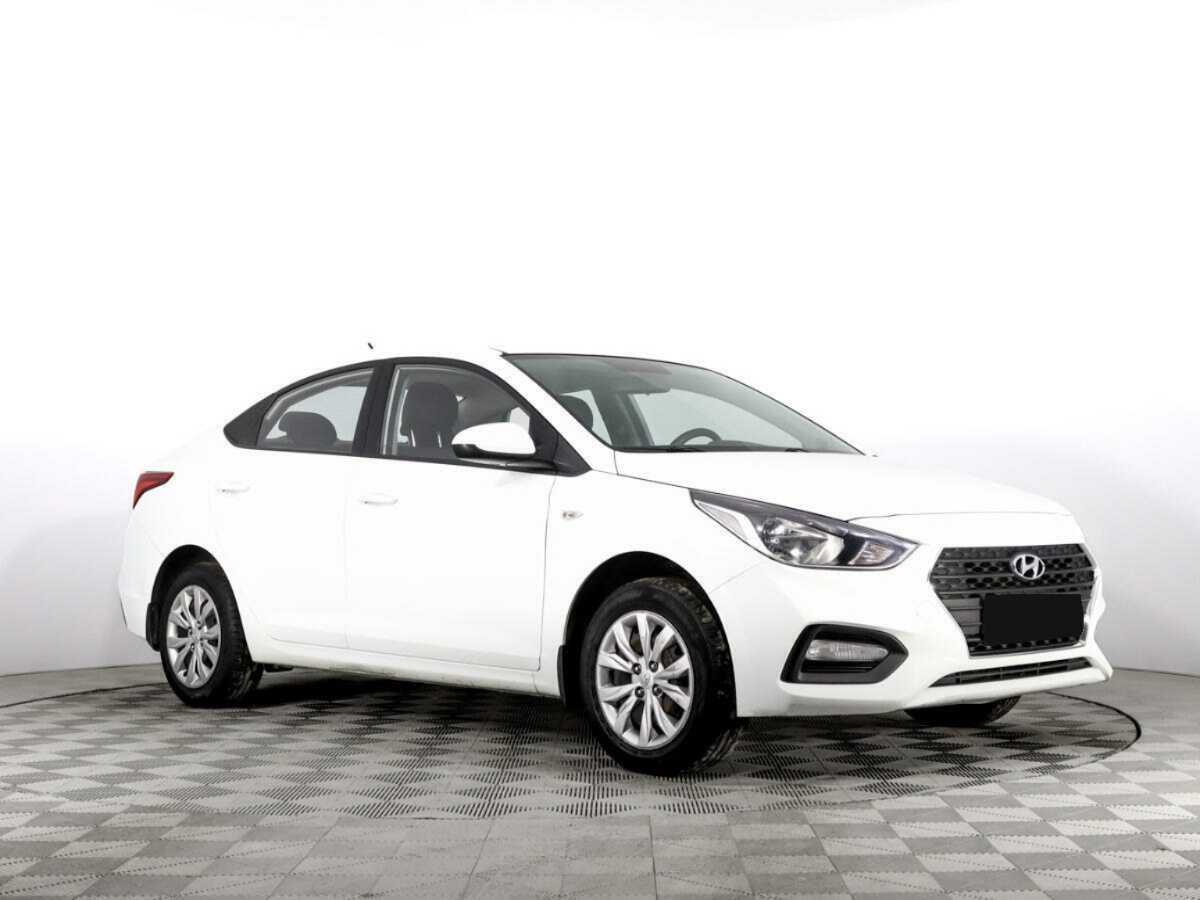 Купить Hyundai Solaris, 2018, 124 111 км.. Фото: #2