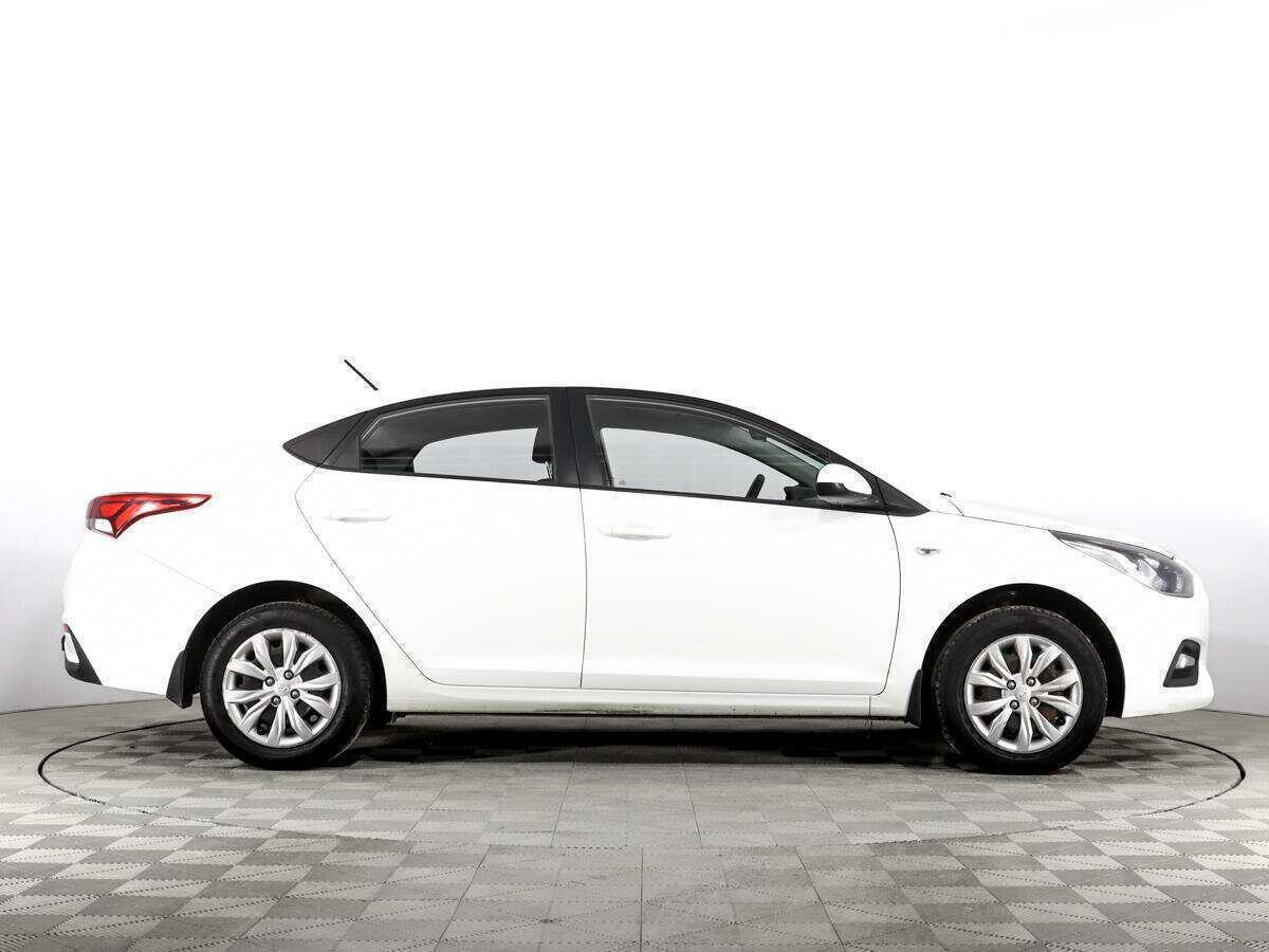 Купить Hyundai Solaris, 2018, 124 111 км.. Фото: #4