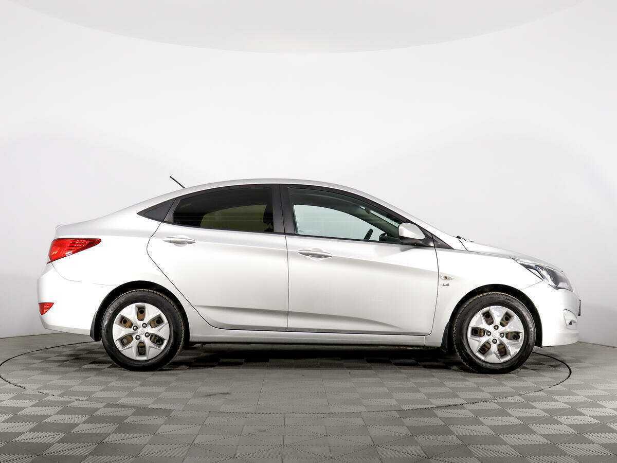 Купить Hyundai Solaris, 2016, 104 966 км.. Фото: #3