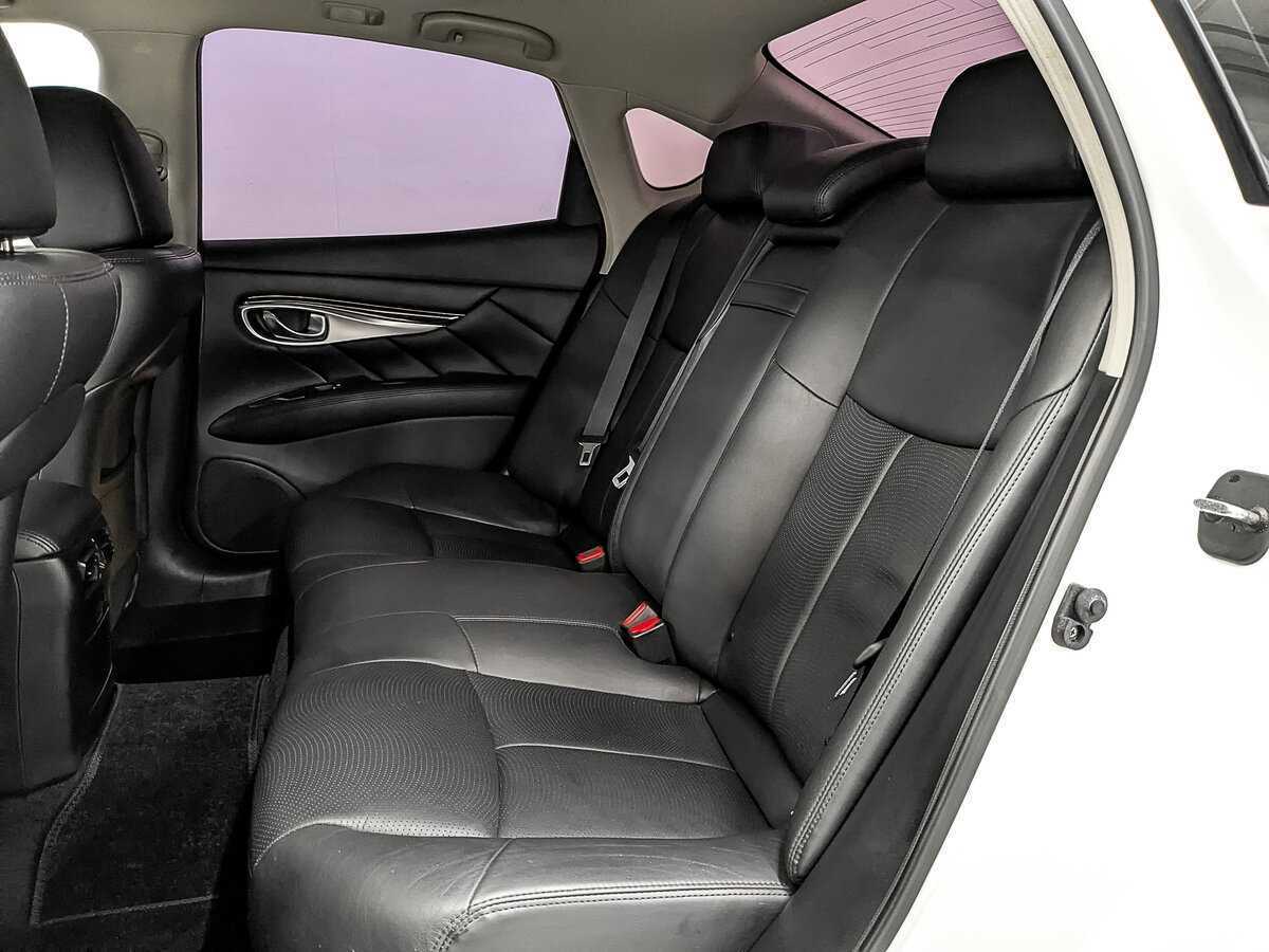 Купить Infiniti Q70, 2016, 88 021 км.. Фото: #17