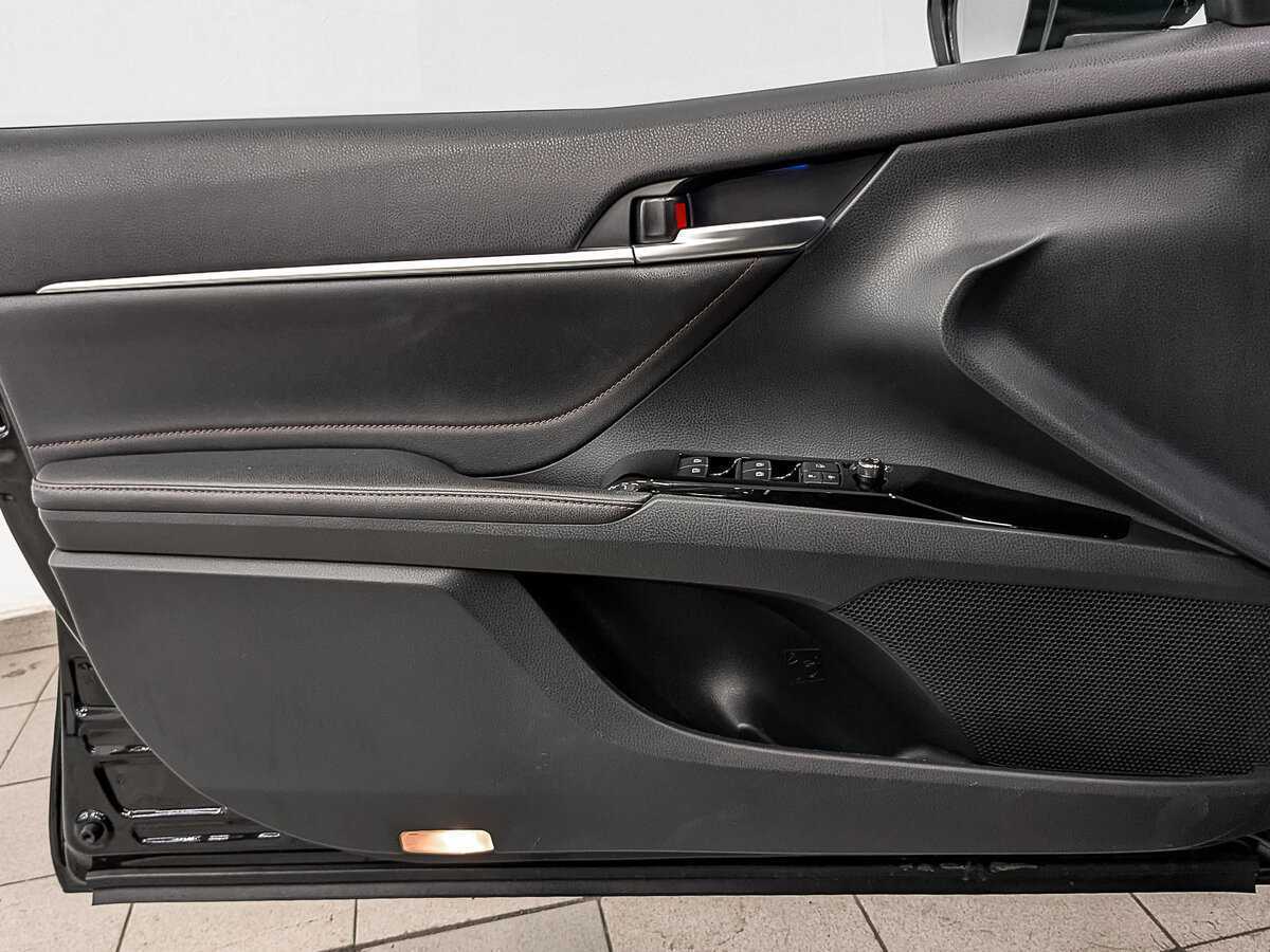 Купить Toyota Camry, 2020, 41 550 км.. Фото: #18
