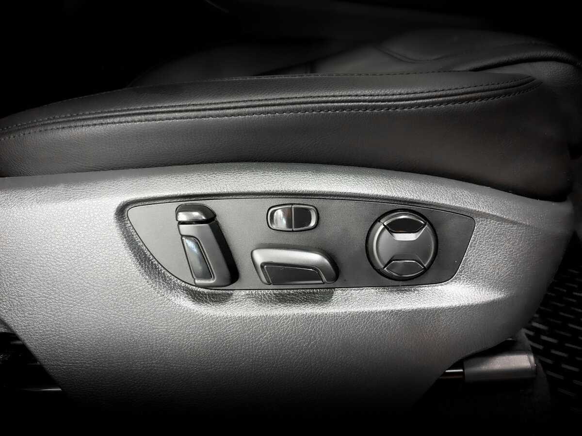 Купить Volkswagen Touareg, 2013, 166 675 км.. Фото: #21