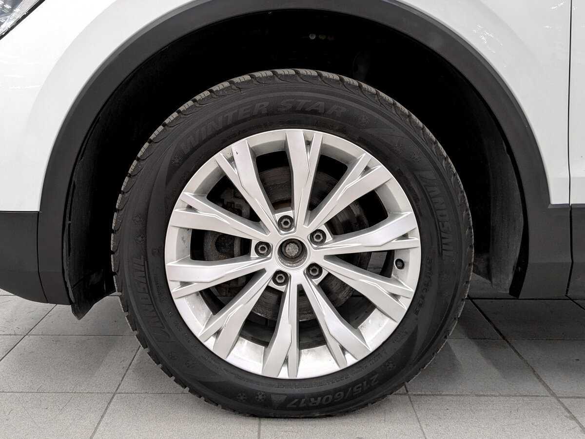 Купить Volkswagen Tiguan, 2021, 131 780 км.. Фото: #16