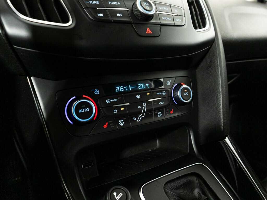 Купить Ford Focus, 2017, 96 500 км.. Фото: #17