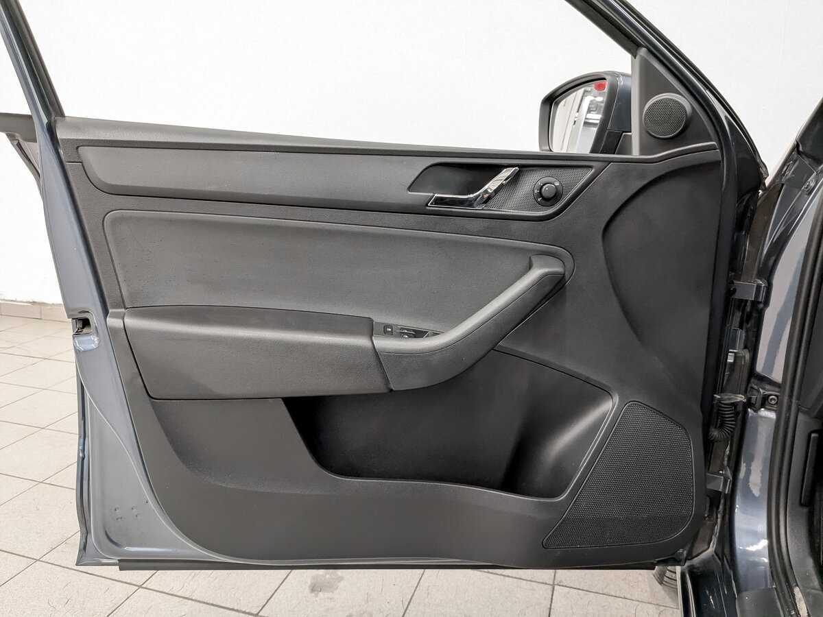 Купить Skoda Rapid, 2016, 261 873 км.. Фото: #16