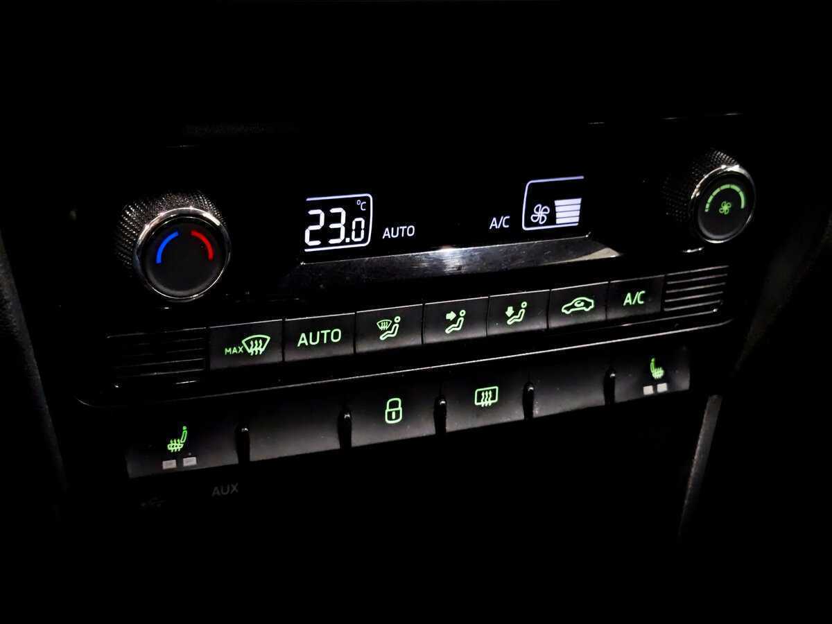 Купить Skoda Rapid, 2016, 261 873 км.. Фото: #22