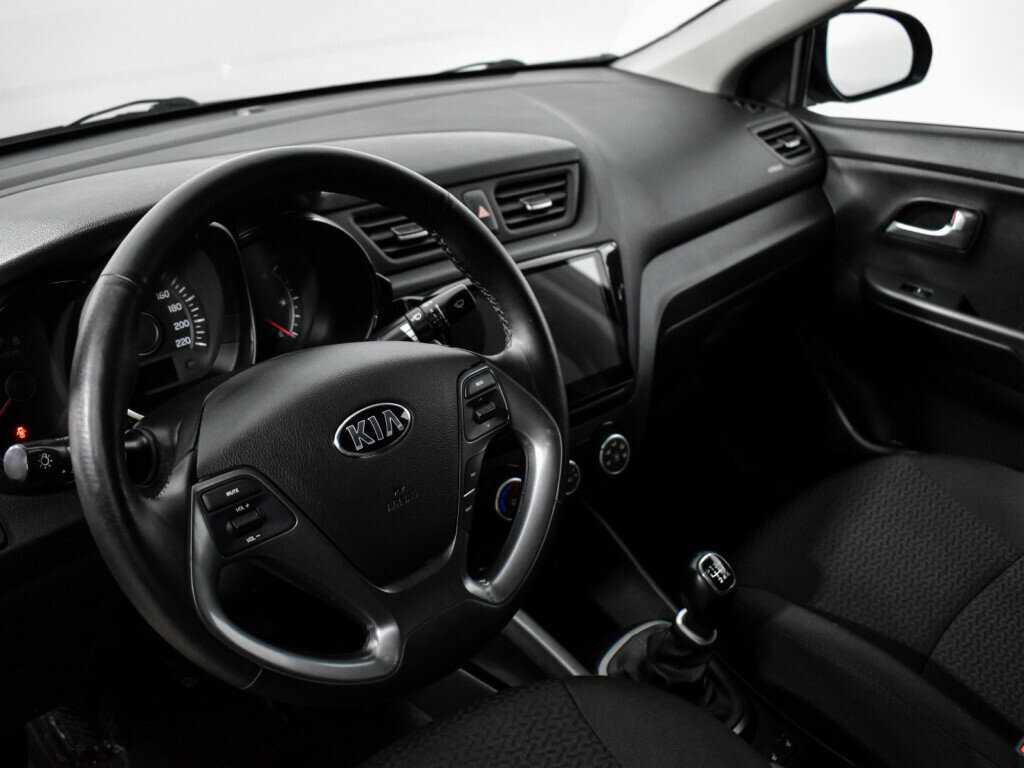 Купить Kia Rio, 2016, 113 900 км.. Фото: #8