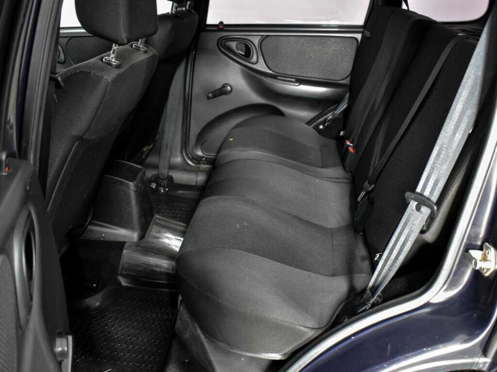 Купить Chevrolet Niva, 2017, 100 396 км.. Фото: #9