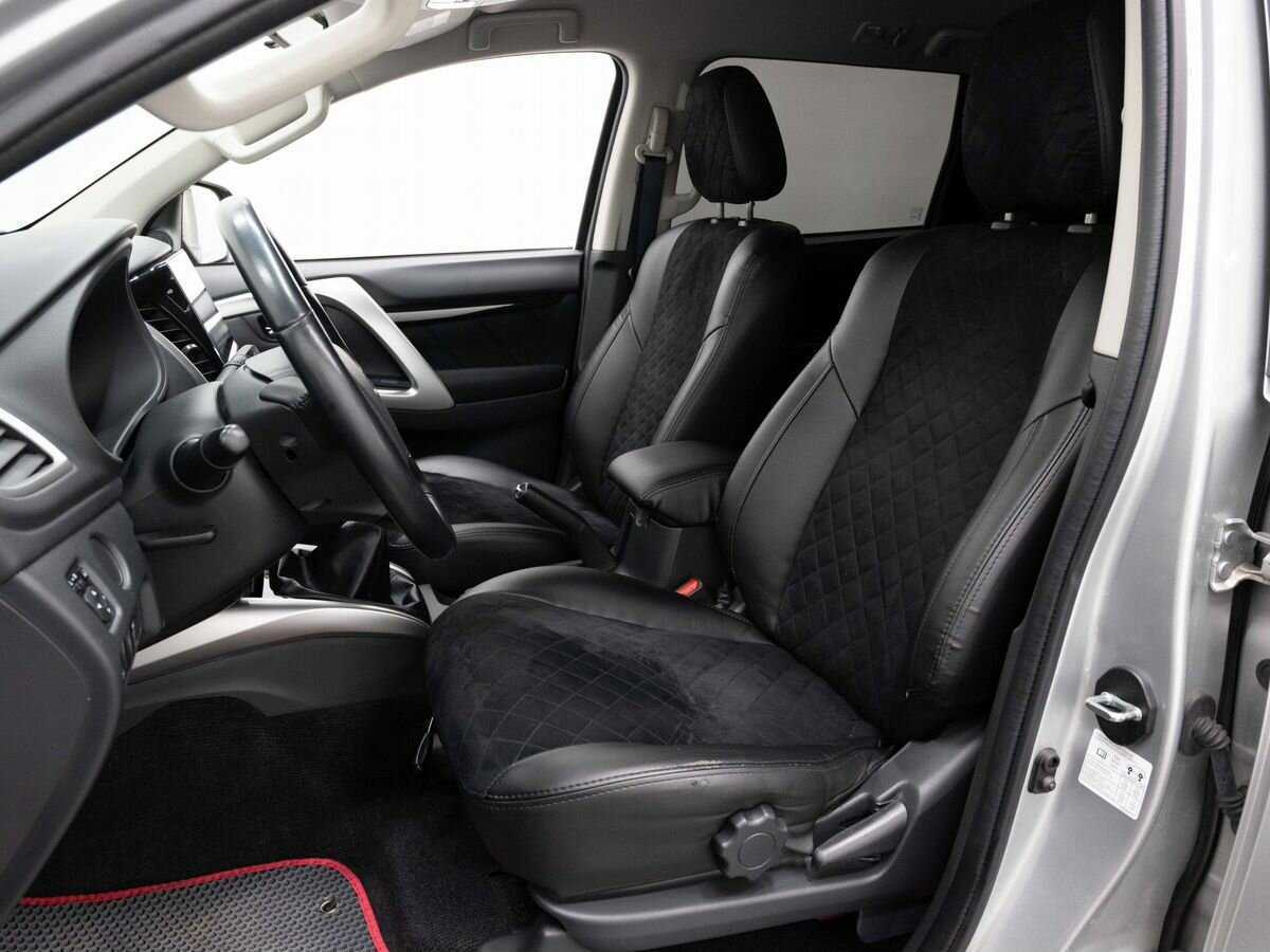 Купить Mitsubishi Pajero Sport, 2017, 111 378 км.. Фото: #8