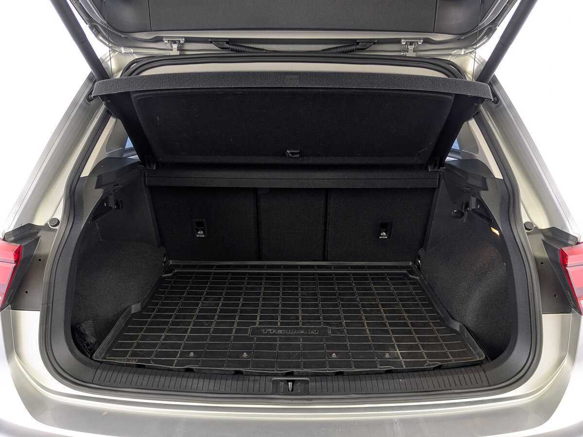 Купить Volkswagen Tiguan, 2020, 29 253 км.. Фото: #9