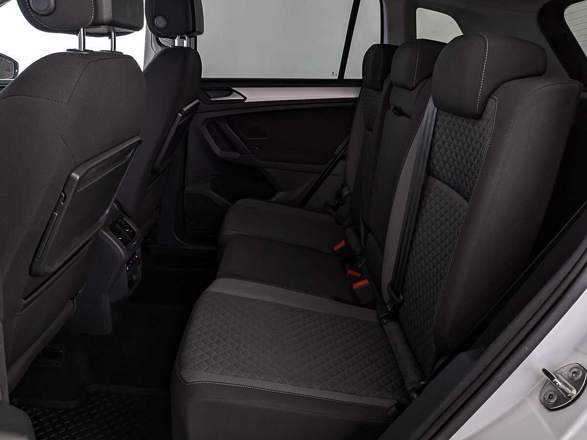 Купить Volkswagen Tiguan, 2018, 96 941 км.. Фото: #15