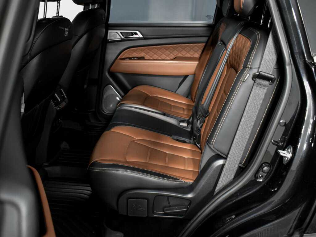 Купить SsangYong Rexton, 2019, 136 000 км.. Фото: #11