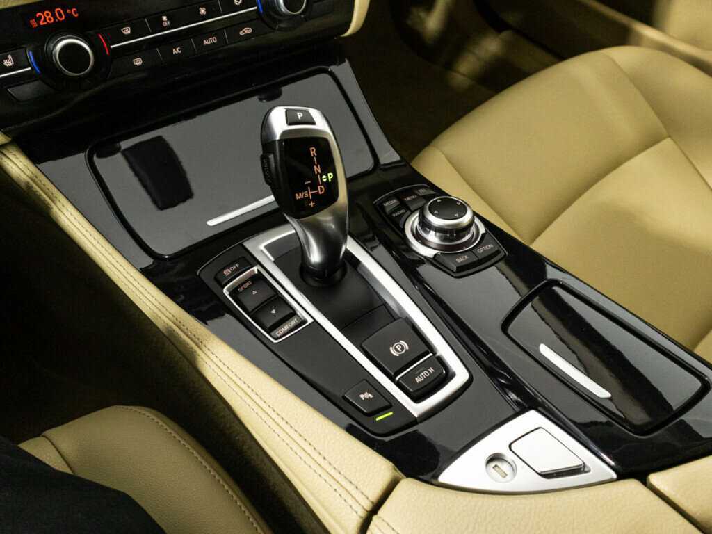 Купить BMW 5 серии, 2014, 124 174 км.. Фото: #17