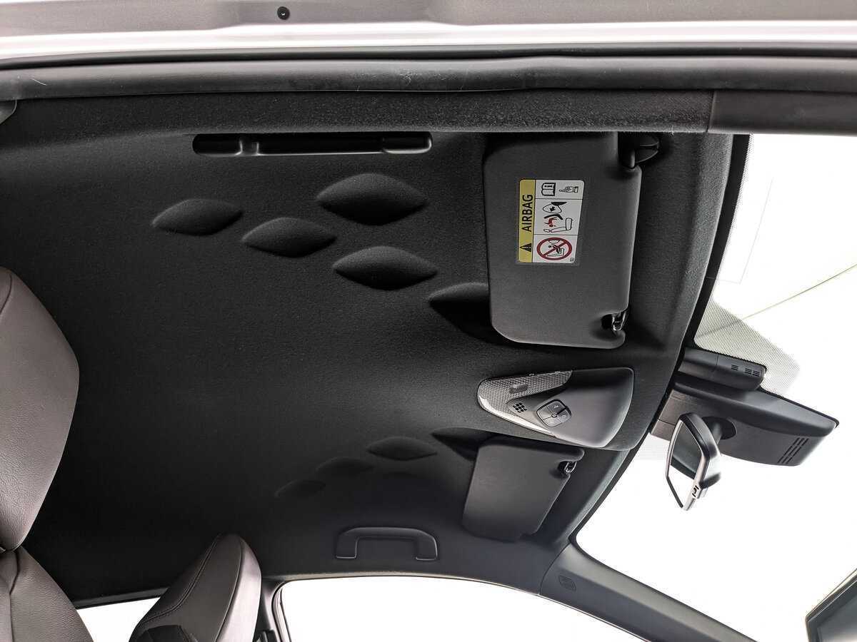 Купить Toyota C-HR, 2017, 78 089 км.. Фото: #22