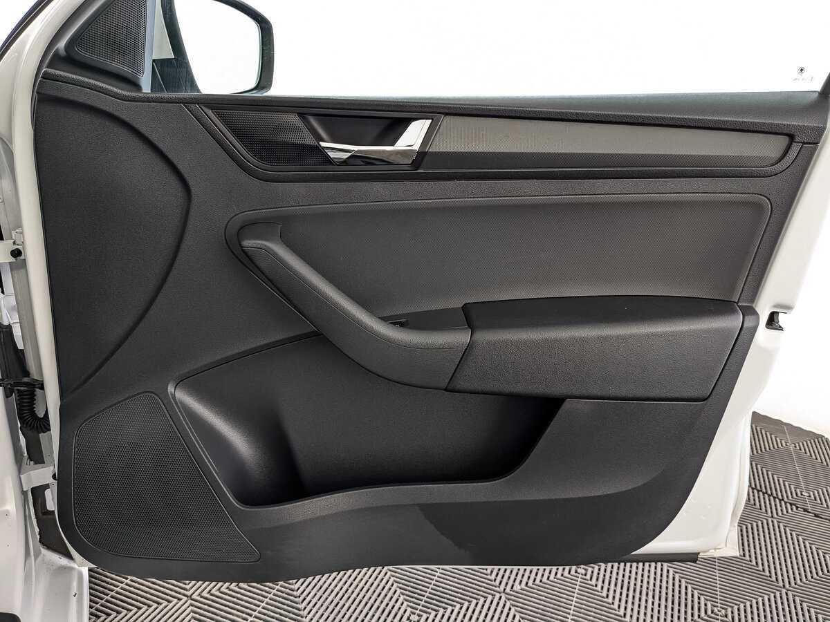 Купить Skoda Rapid, 2019, 81 405 км.. Фото: #20