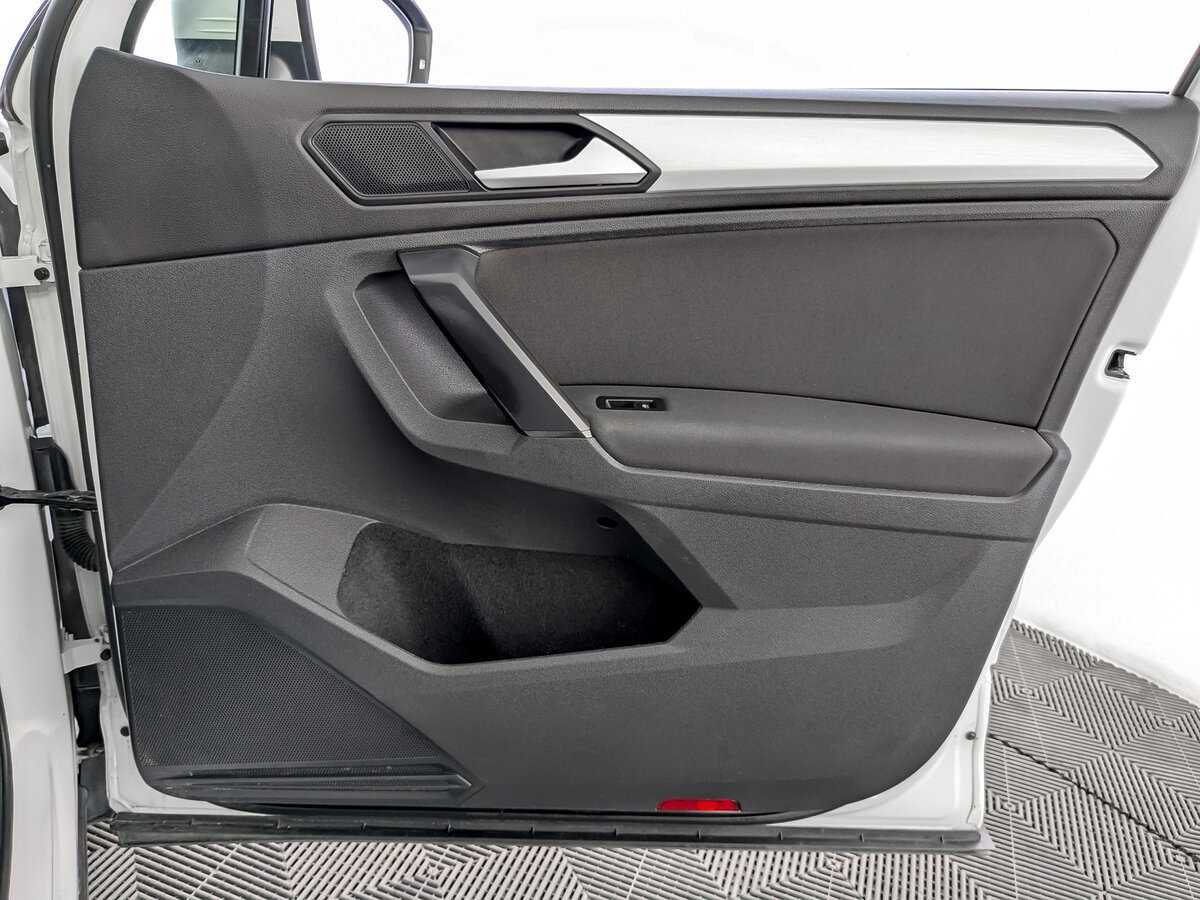 Купить Volkswagen Tiguan, 2021, 159 893 км.. Фото: #23