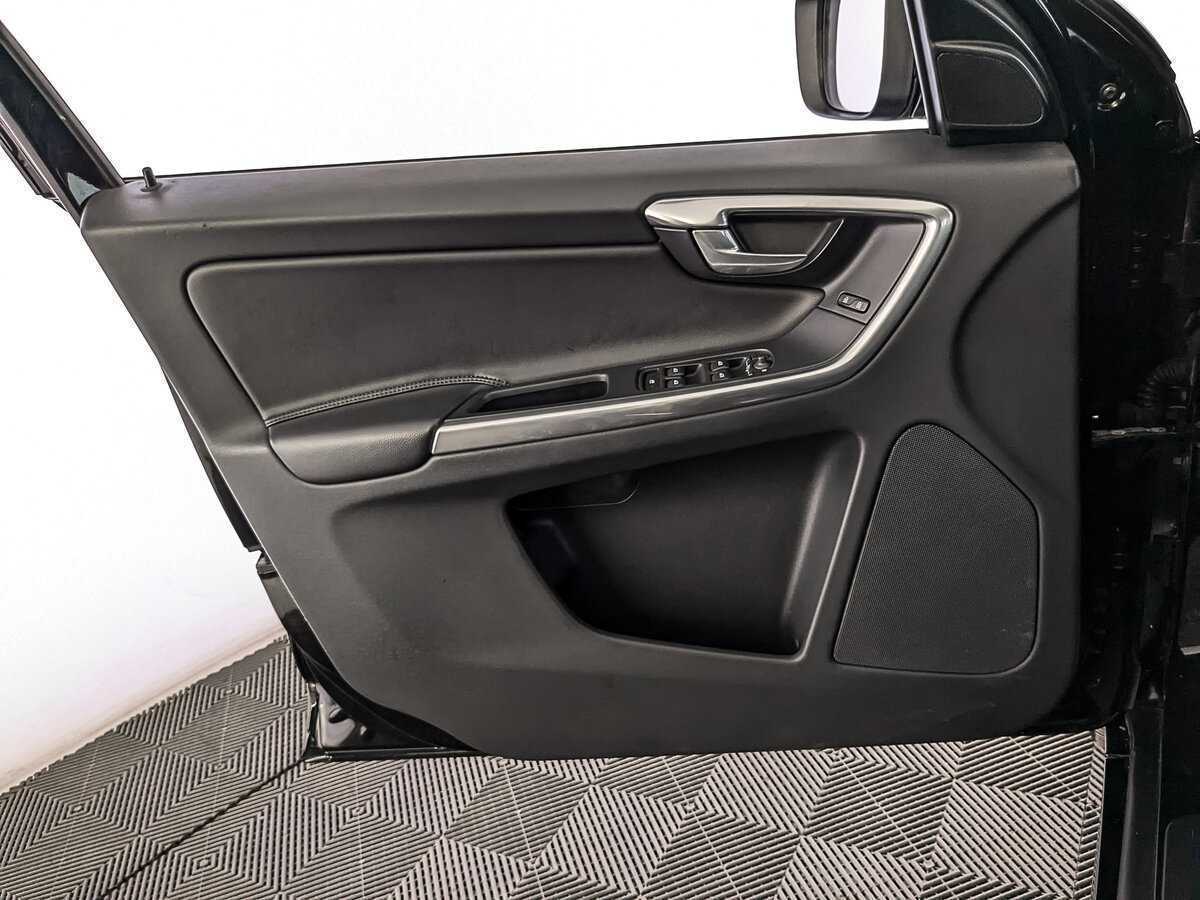 Купить Volvo XC60, 2017, 121 953 км.. Фото: #18