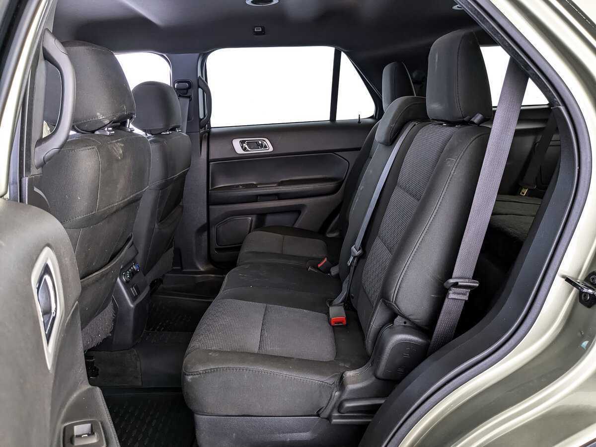 Купить Ford Explorer, 2014, 221 969 км.. Фото: #15