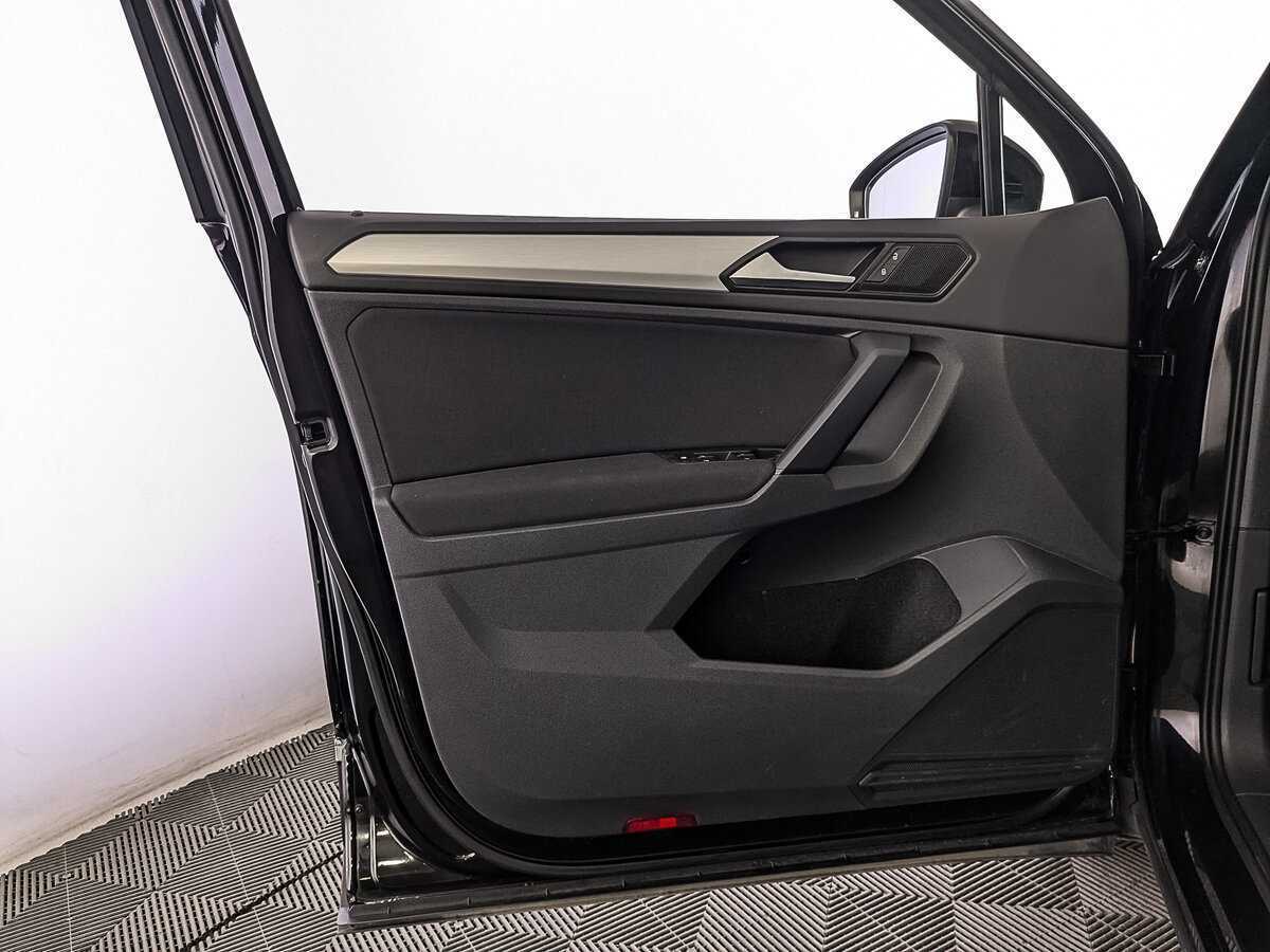 Купить Volkswagen Tiguan, 2021, 79 000 км.. Фото: #18