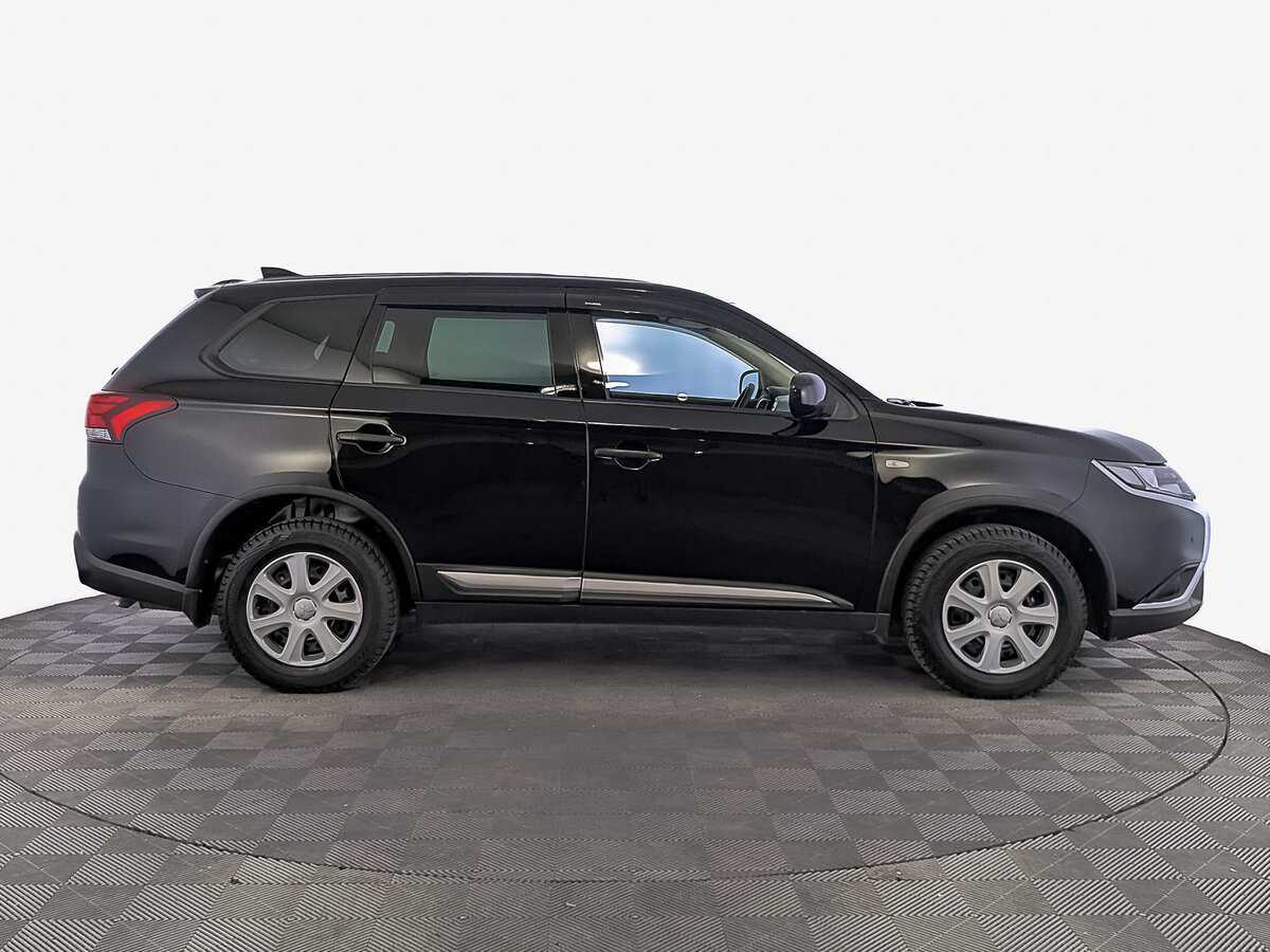 Купить Mitsubishi Outlander, 2021, 28 689 км.. Фото: #3