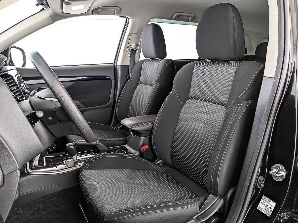 Купить Mitsubishi Outlander, 2021, 28 689 км.. Фото: #19