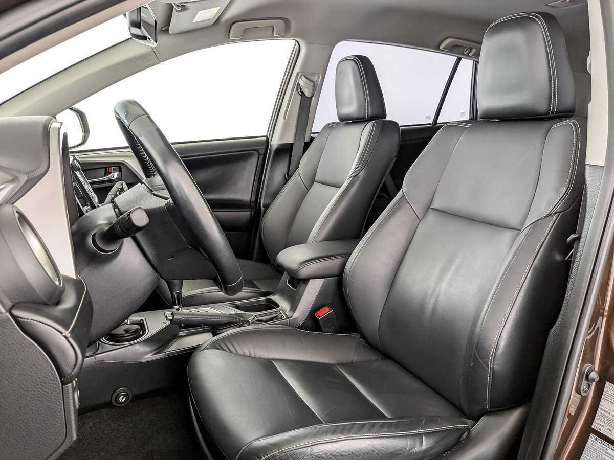 Купить Toyota RAV4, 2017, 65 720 км.. Фото: #19