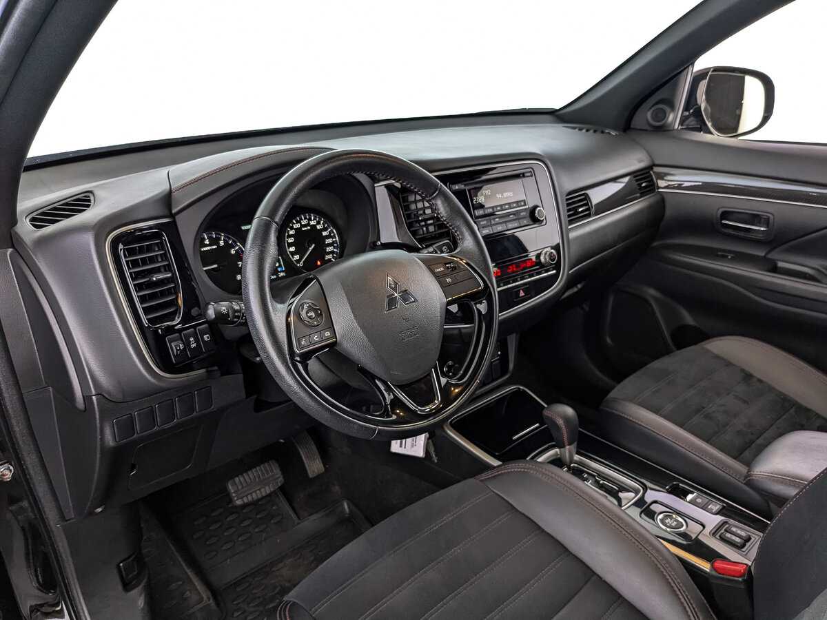 Купить Mitsubishi Outlander, 2021, 66 411 км.. Фото: #14