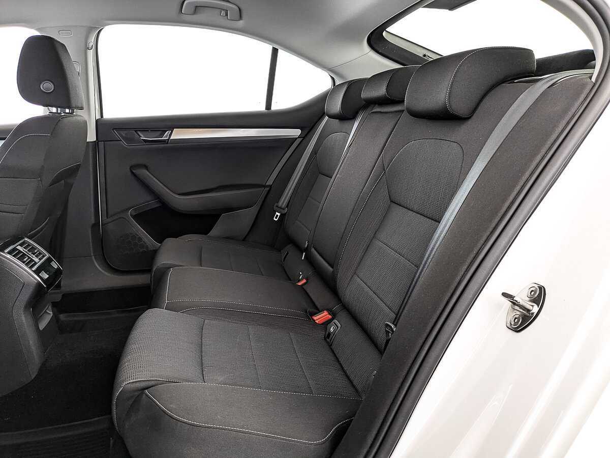 Купить Skoda Superb, 2017, 119 223 км.. Фото: #11