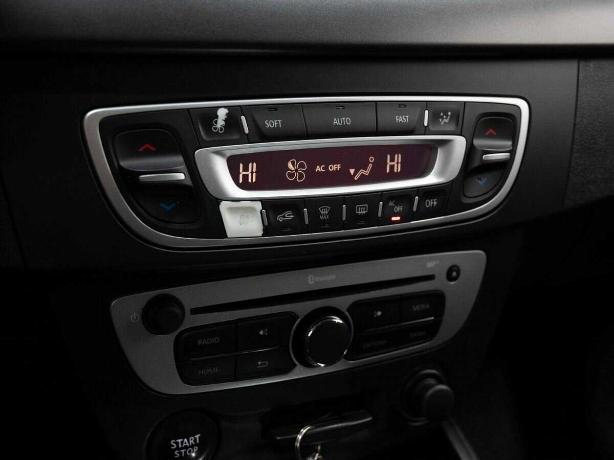 Купить Renault Fluence, 2013, 164 000 км.. Фото: #20