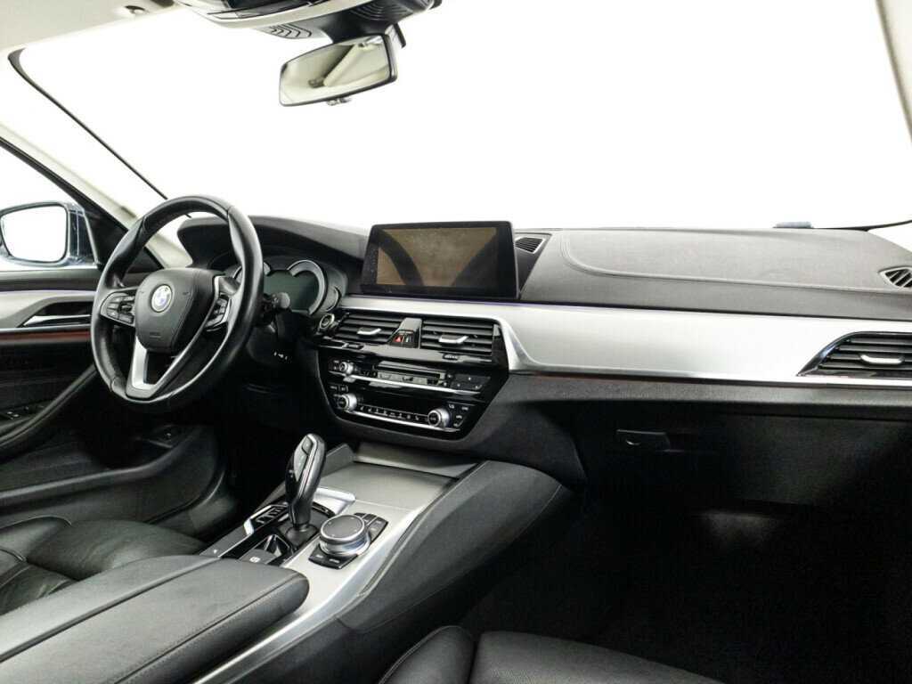 Купить BMW 5 серии, 2018, 162 243 км.. Фото: #8