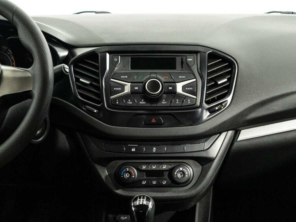 Купить Lada (ВАЗ) Vesta, 2017, 129 456 км.. Фото: #13