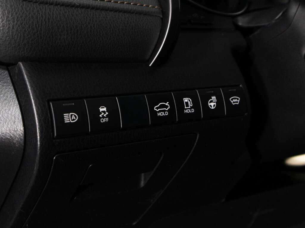 Купить Toyota Camry, 2019, 127 722 км.. Фото: #22